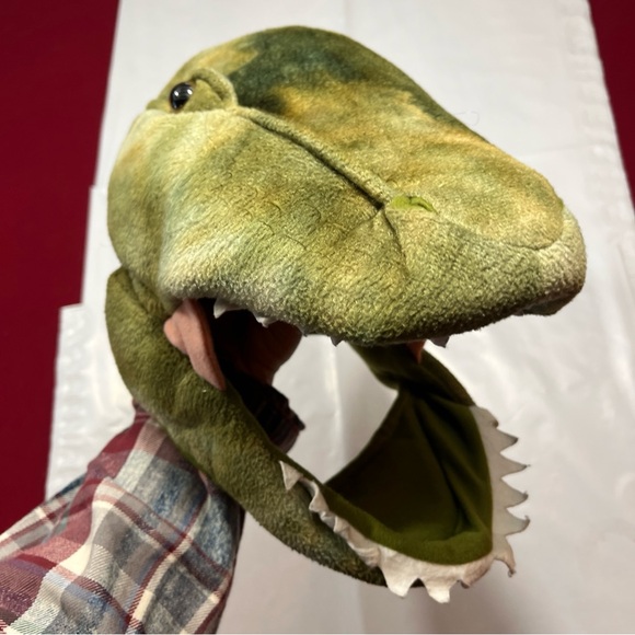 Jurassic World Green Dinosaur MASK Soft CHILD OS Halloween Costume Jagged Teeth - Picture 6 of 11